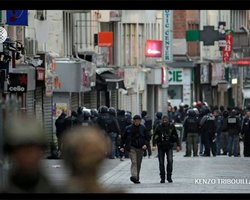 Спецоперация по задержанию террористов в пригороде Парижа завершилась