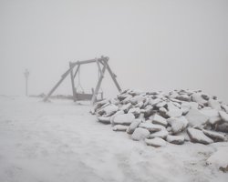 Южный циклон несет непогоду: украинцев ждут морозы, гололедица и метели