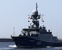 Подожженный корабль "Серпухов", вероятно, хотели перебросить в Черное море, — ГУР (видео)