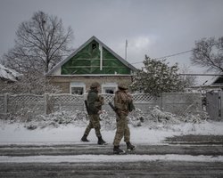 "Все, як у Бахмуті": як FPV та піхота РФ наступають на Часів Яр, де ще лишаються цивільні (відео)