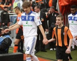 Вторую желтую карточку Гармаша в матче с Шахтером отменили