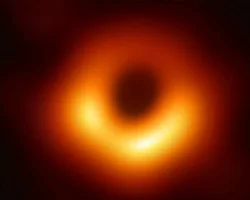 Штучний інтелект та пошуки чорних дір середньої маси: вчені шукають гіпотетичні об'єкти