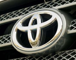 Toyota прекратила экспорт автомобилей в Иран