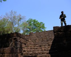 Назріває конфлікт: винищувачі F-16 Таїланду завдали ударів по військових об'єктах Камбоджі