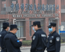 Лаборатории в Ухане проводили тайные эксперименты с COVID-19 для армии Китая, – CМИ
