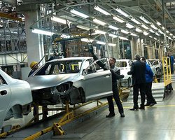 Количество автомобилей в мире превысило миллиард