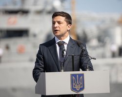 Зеленский назначил Виталия Комарницкого главой Луганской ОГА