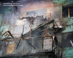 9 ударів "шахедами" та пожежі у житлових масивах: наслідки атаки РФ у Києві та Запоріжжі (відео)