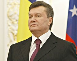 Сегодня Янукович спустится в метро