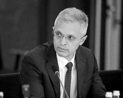 Удар по гостинице в Кривом Роге: среди жертв — экс-глава Черкасской ОГА, детали