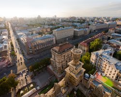 Киев вошел в список наиболее привлекательных для туристического шопинга городов