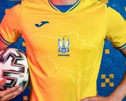 Майже 40 євро. Стала відома вартість нової форми збірної з картою України