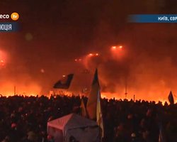 Беркут начал атаку на Майдане