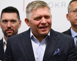 В премьер-министра Словакии Фицо стреляли, он в тяжелом состоянии: подробности