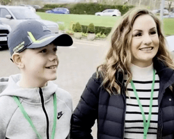 "Мама, дыши": мальчик схватил руль после того, как женщина потеряла сознание (фото)