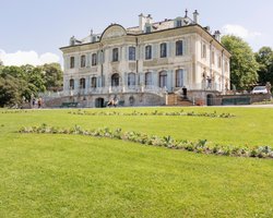 Вілла XVIII століття. Назване місце проведення саміту Путіна та Байдена (відео)