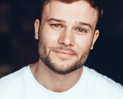 Сегодня будут только трупы. Певец Макс Корж просит своих фанатов не протестовать в Беларуси