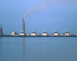 "Загрози для ядерної безпеки": МАГАТЕ заявило про вибухи і задимлення біля Запорізької АЕС