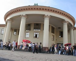 Станция Вокзальная не работала около часа из-за ложного сообщения о минировании