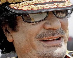 На месте разрушенной резиденции Каддафи появится театр и парк