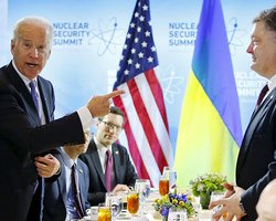 Офис генпрокурора якобы завел на Порошенко дело о госизмене после появления "пленок Деркача", — СМИ