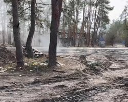 "Такая жесть!": на Луганщине прилетело по колонне РФ, которую перед этим показал россиянин (видео)