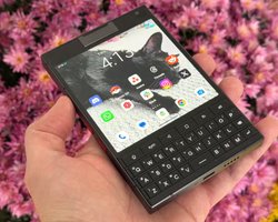 Смартфон, которого нам не хватало: эксперт посоветовал новинку, которая выйдет в 2026 году (фото)