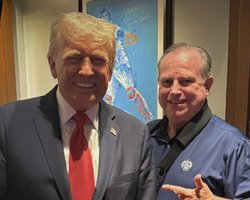 Newsmax Ukraine: в Україні з'явиться телеканал найкращого друга Дональда Трампа