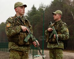 На кордоні з Україною фіксують будівництво військових об'єктів: де РБ зводить бази та полігони