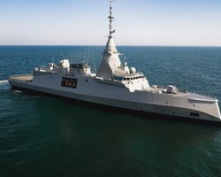 Войска Ирана атаковали Кипр: Греция отправляет два фрегата и F-16 для обороны острова