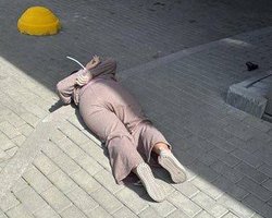 Замах на Стерненка: нападниці повідомили про підозру і оберуть запобіжний захід