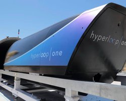Маск бесплатно покатает на Hyperloop первых пассажиров
