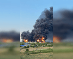 В Московській області спалахнула пожежа на нафтобазі, — росЗМІ (фото)