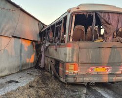 У мережі показали кадри удару по Тернівці: що сталось після обстрілу автобусу з шахтарями