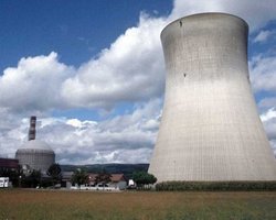 Германия решила остановить построенные до 1980 года АЭС