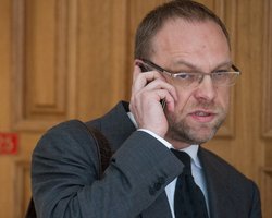 Власенко назвал имя нового врача Тимошенко