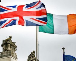 Ирландия начала подготовку к Brexit по жесткому сценарию