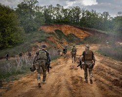 Россияне начали наступление на Авдеевку, чтобы оттянуть ВСУ от Работино, — ISW