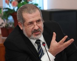 Чубаров: Возвращение Крыма нужно обсуждать в рамках Минских переговоров