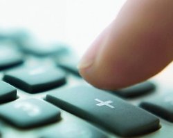 10% населения ничего не знают о повышении минимальной зарплаты