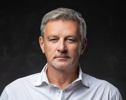 ЦИК призывают снять Пальчевского с выборов из-за российского гражданства