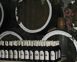 Минагрополитики обещает вернуть Украине ТМ Магарач