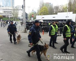 Допуск в фан-зону на "Олимпийском" будет перекрыт за 10 минут до начала дебатов, – полиция