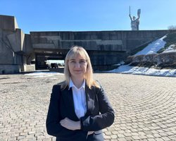 "Покидьки не мають подвигів": у мережі розгорівся скандал через висловлювання нардепки (фото)