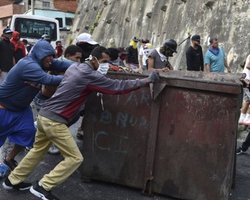 Протесты в Венесуэле: число погибших достигло 40