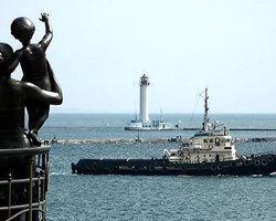 Военное положение в Украине: в Одесской области "заморозили" маломерные плавсредства