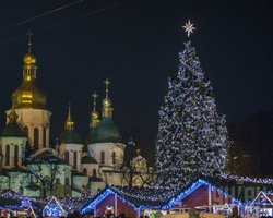 С Новым Годом! 10 тостов от Focus.ua