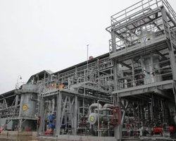 Поцілили у важливу установку: українські дрони "зупинили" роботу найбільшого НПЗ РФ на півдні