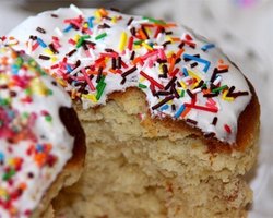 В Лавре в гигантский кулич добавят 10 кг йодированной соли