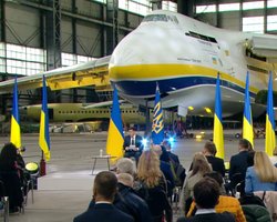 Аваков может уйти в отставку из-за дела об убийстве Шеремета, - Зеленский